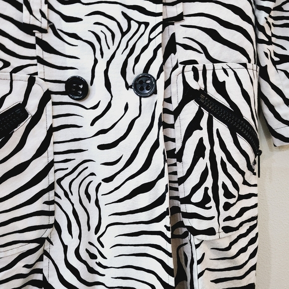 Nanette Lepore Animal Print Trench Coat Size 8 - Picture 5 of 11